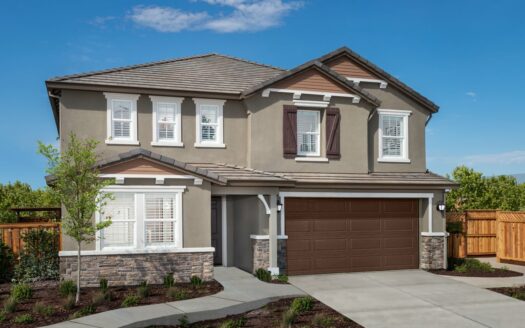 Iron Pointe at Stanford Crossing in Lathrop