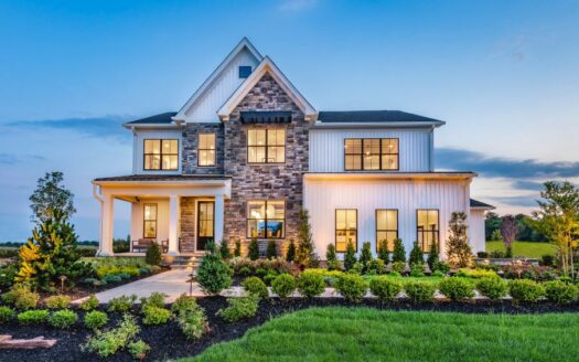 Reserve at Center Square : The Estates Collection Eagleville PA