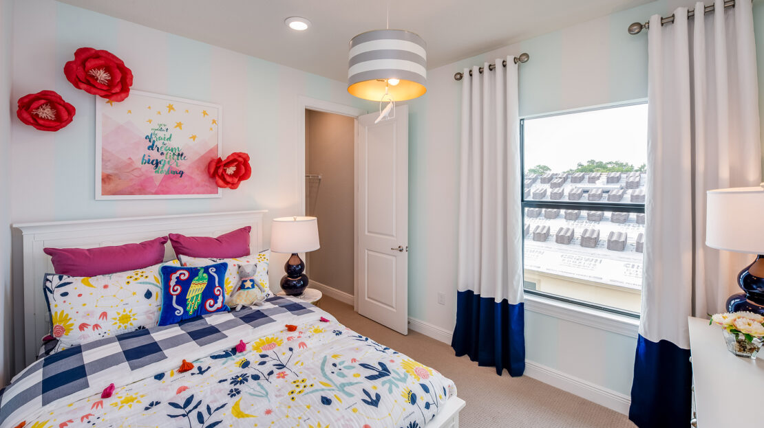 Fifth Avenue Model at Avondale at Avenir