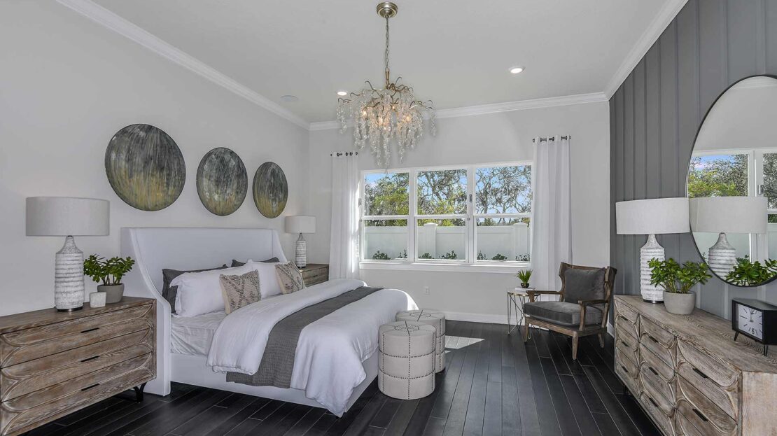 Renown Model at Avondale at Avenir