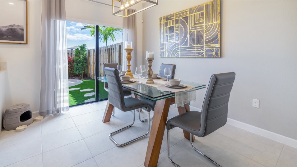 Bandol interior