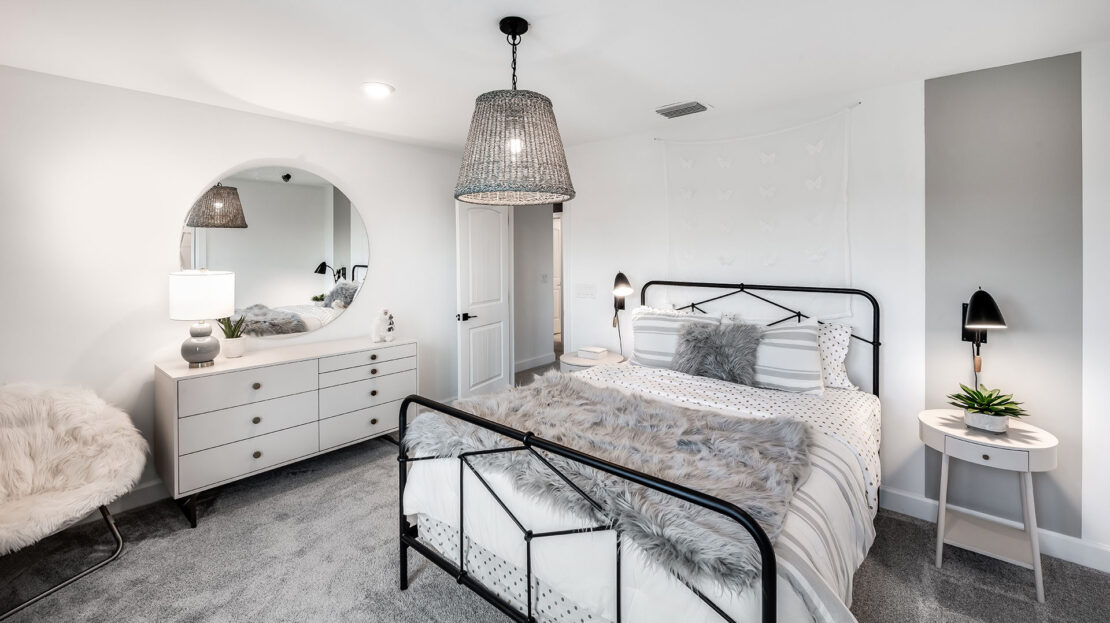 Whitestone Model at The Reserve at Eastpointe