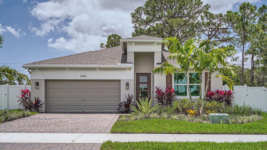 Cali Exterior floorplan