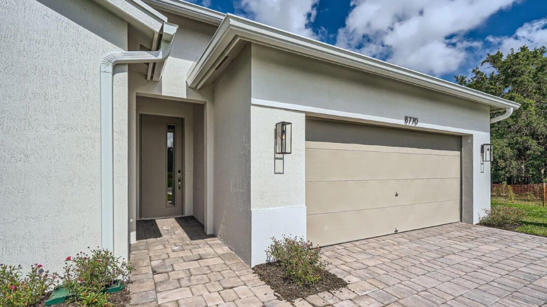 Delray model in Stuart