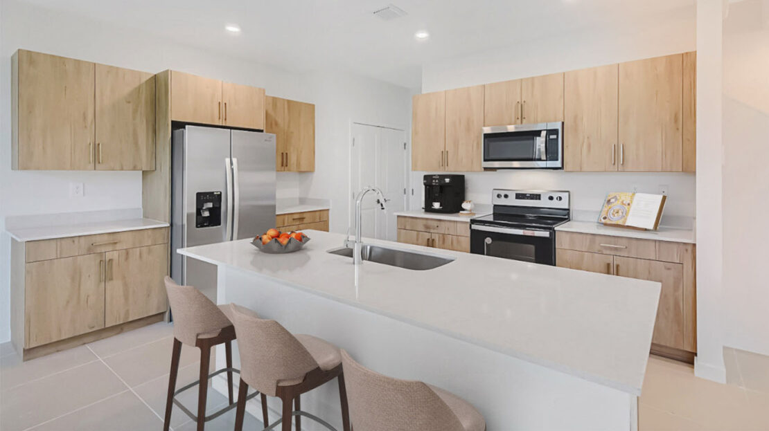 Messina Place-Aisle Model