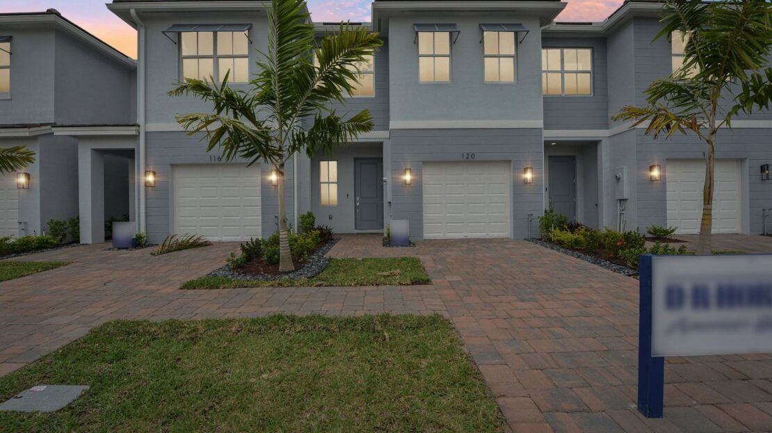 Sheraton Exterior floorplan